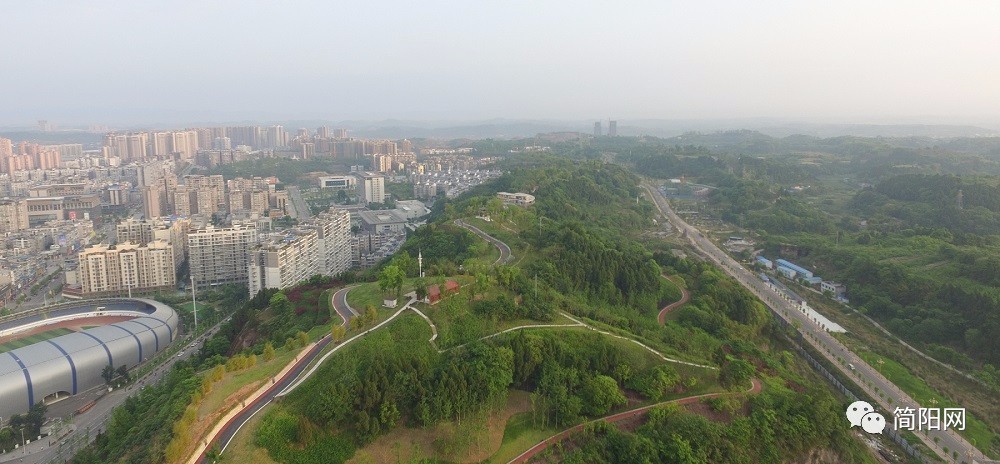 简阳乡镇人口_简阳市教育局走访慰问五星乡梓桐村贫困户(3)