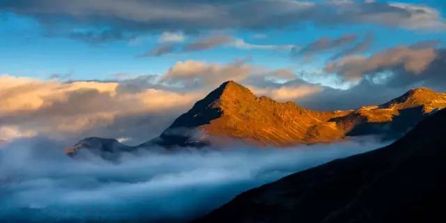 你可以不登山,但心中一定要有座山