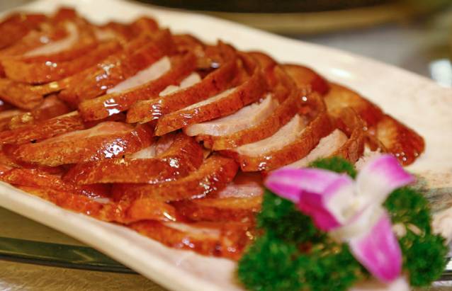 食惠坊北京烤鸭 关键词:全聚德的厨师,性价比高
