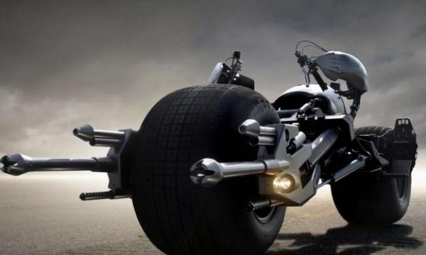 无与伦比的重机曲线 电影女主专属的科幻摩托车