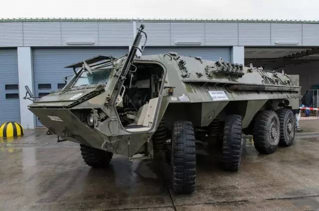 这是德国"狐"式8×8装甲车?