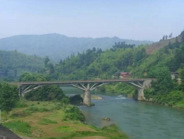 通道县坪坦乡横岭村总人口