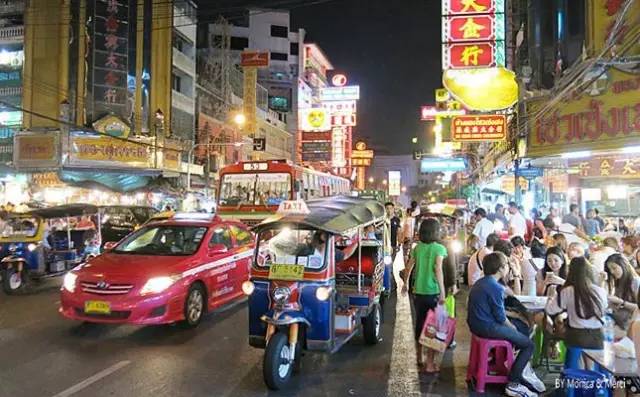 曼谷最好玩的跳蚤市场和最好吃的夜市,都在这