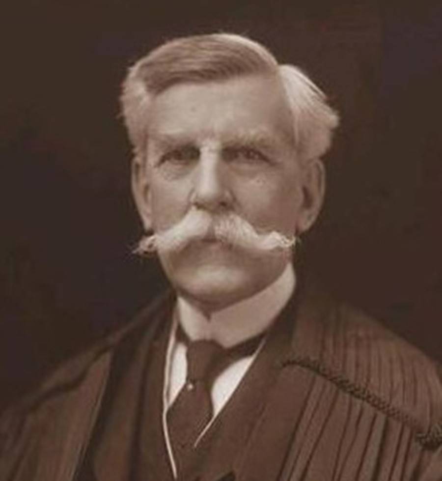 图为美国大法官霍姆斯(oliver wendell holmes jr.