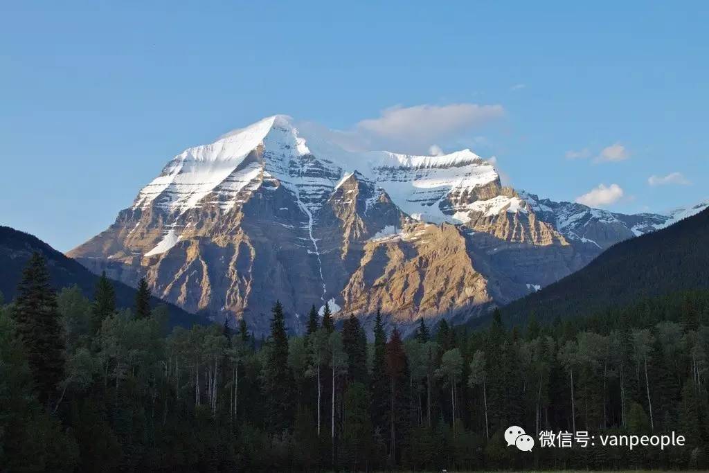 炫酷！卑诗省将建全北美最大的【四季滑雪场】！暑假滑雪不是梦谈球吧体育(图6)