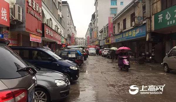 上高有多少人口_车上载着宝宝 女司机被追尾却要负全责 这波提醒一定要说