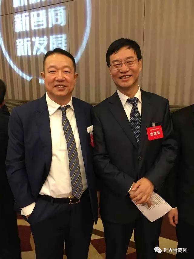 赵向东会长和吕梁市市长王立伟赵向东会长介绍山西电视台采访世界晋商