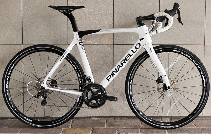 pinarello k8-s discf8的上一代车型65.1就已经有碟刹版.