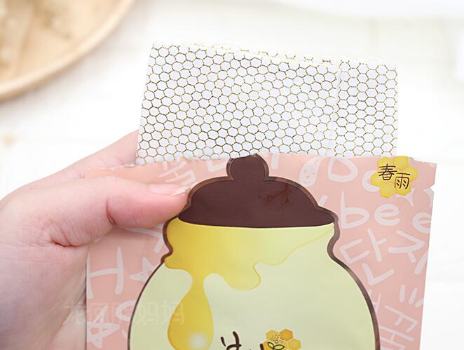 韩国蜂蜜面膜,粉春雨面膜的使用步骤