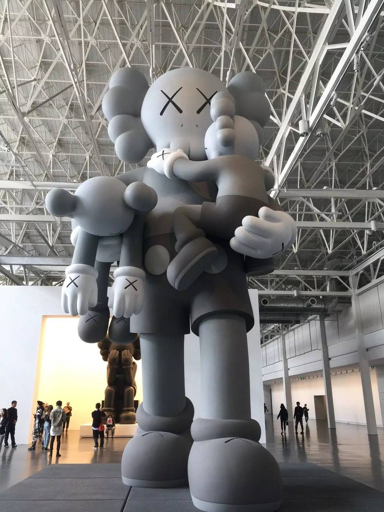 kaws:始于终点,这得从originalfake开始说起