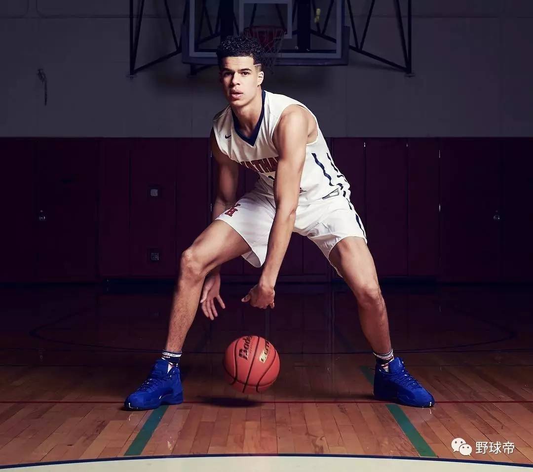 货真价实的全美最佳高中生 michael porter jr 98年出生,身高两米零八