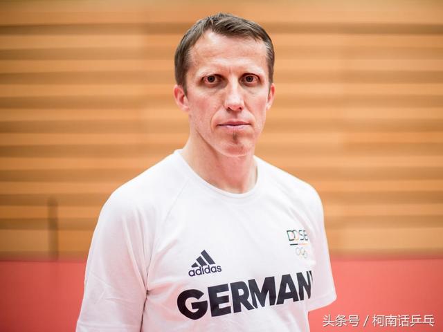 德国乒乓球男队现任主帅罗斯科夫曾经在1989年与费茨纳尔配合获得