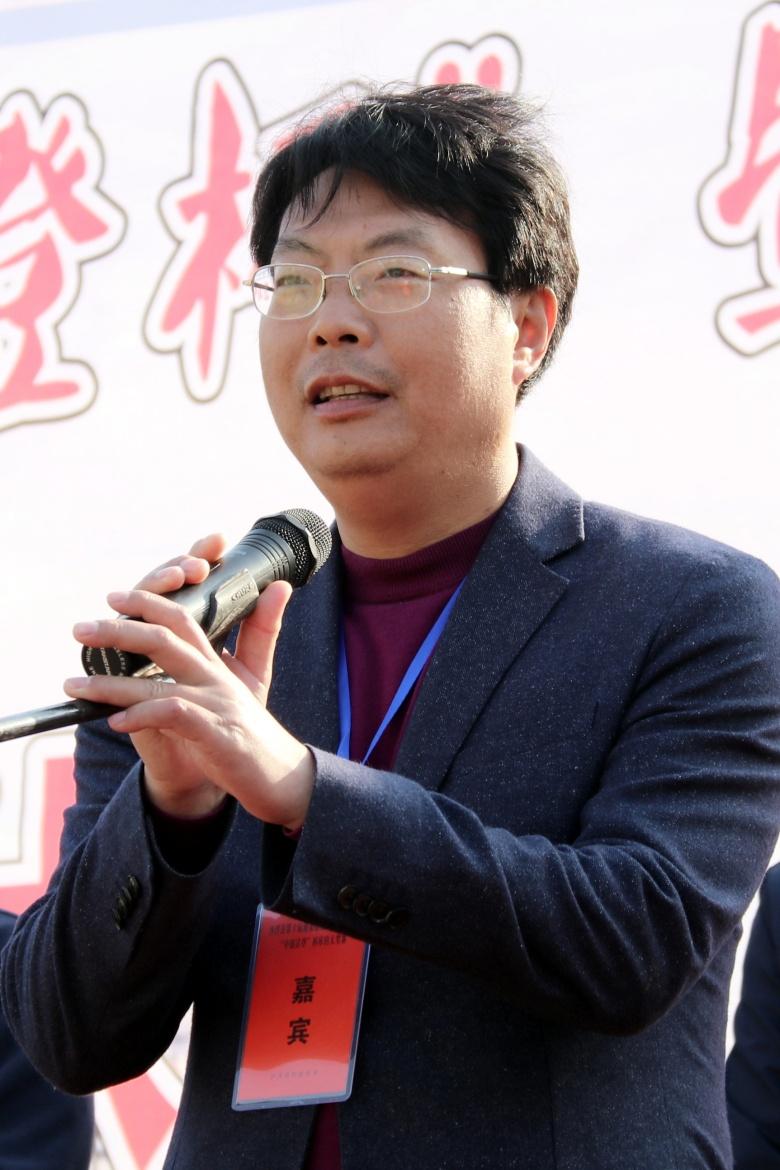 沙洋县文化体育和广播电影电视局局长李天明为本次大赛发表重要讲话