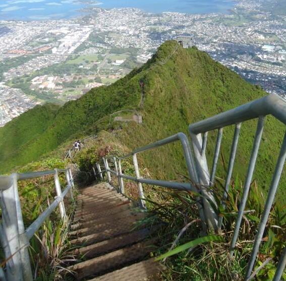 直击世界最“恐怖”景区阶梯，直接吓到游客腿软