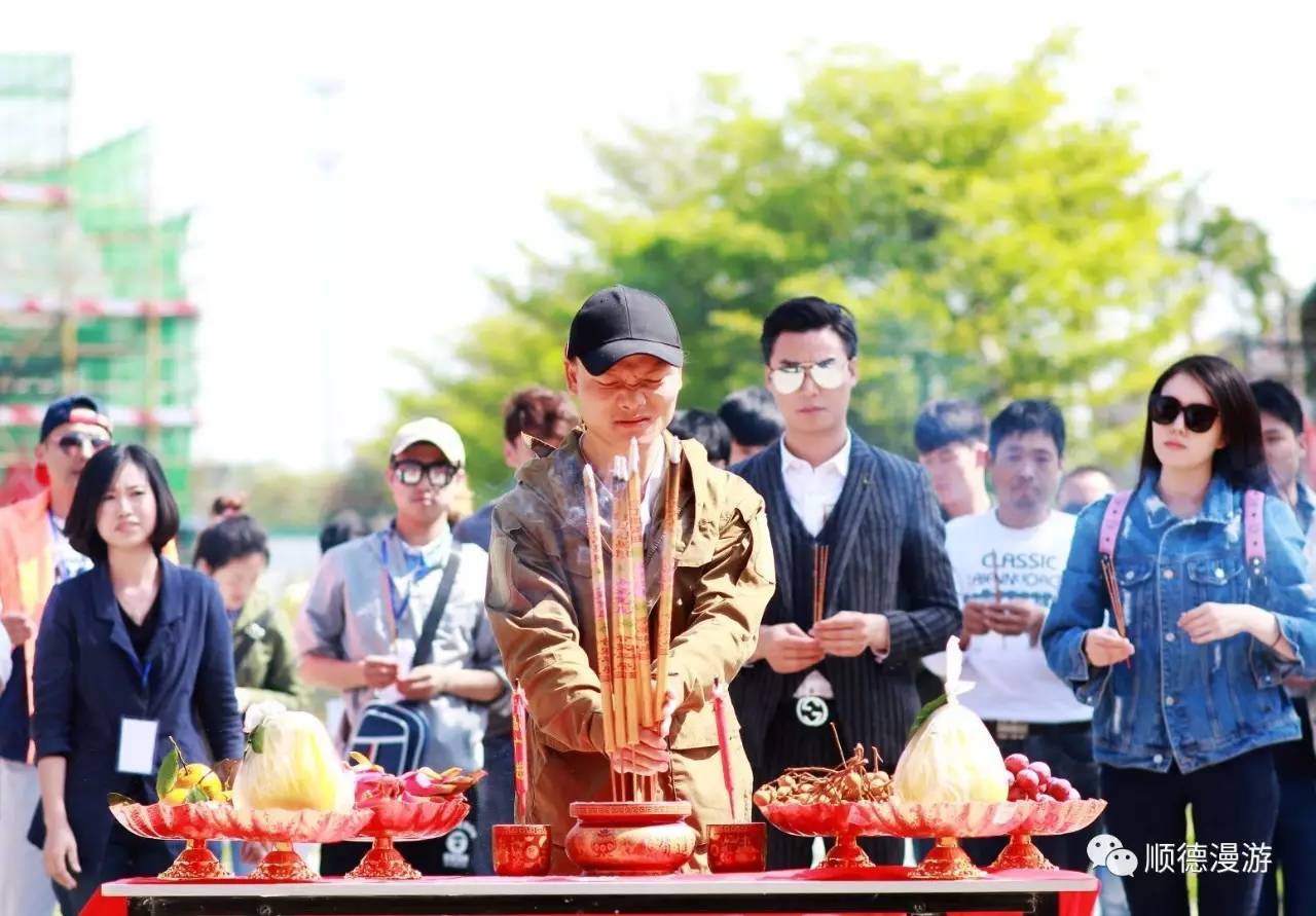 电影《爱人再生》逢简开机仪式花絮