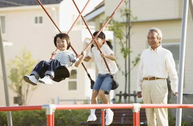 清明节带着孩子这样过，比说生死更有意义！