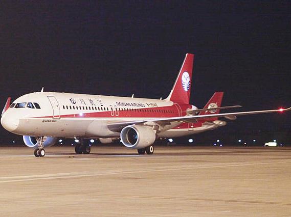 川航再添一架a320飞机,机队已达122架