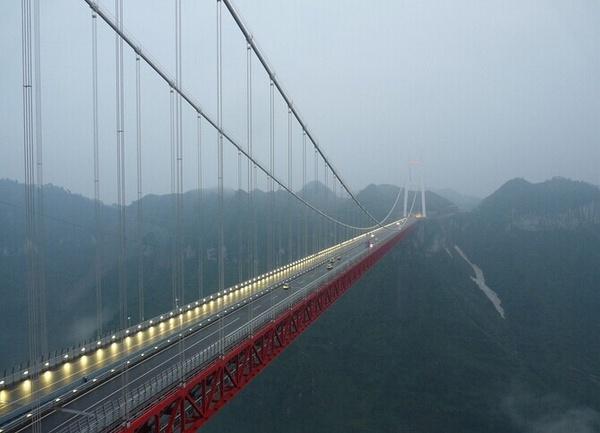 中国最美的10条公路，一定要开车走一回！