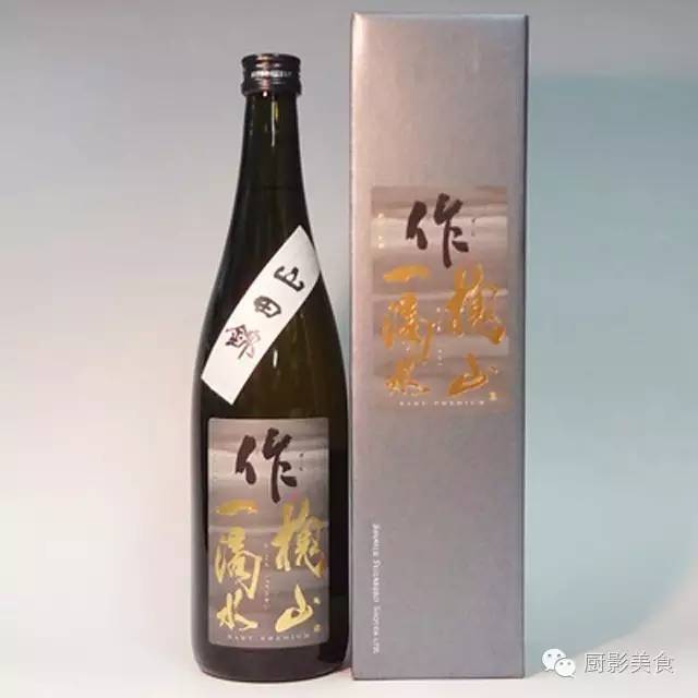 作品牌清酒产自三重县清水清三郎商店.