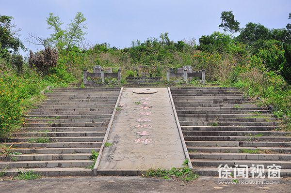 火炉桥等地;以人口比例计,下桥镇,龙塘镇,曲界镇为使用客家语系方言