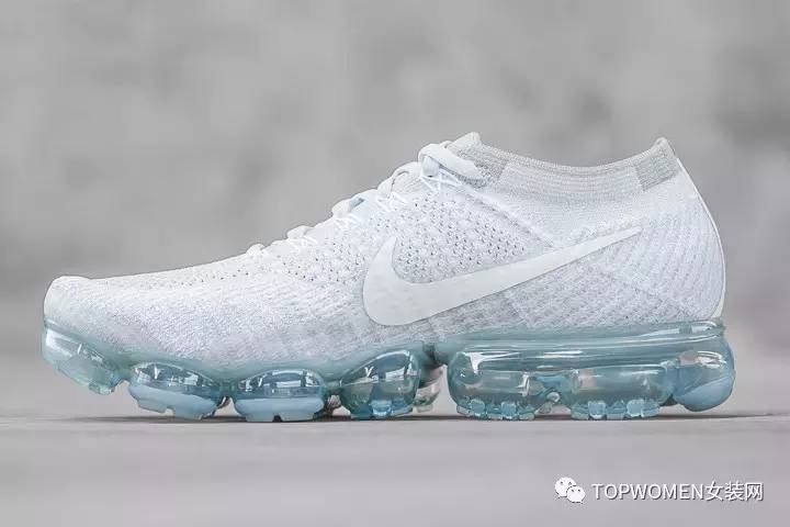 据说今年备上一款nike air vapormax,春夏搭配全能hold住!