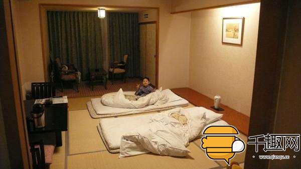 为什么日本人不睡床,却喜欢睡地上?原来是因为