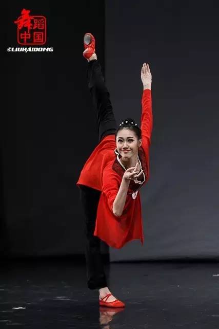 北京舞蹈学院的美女跳古典舞图片,惊艳四座!