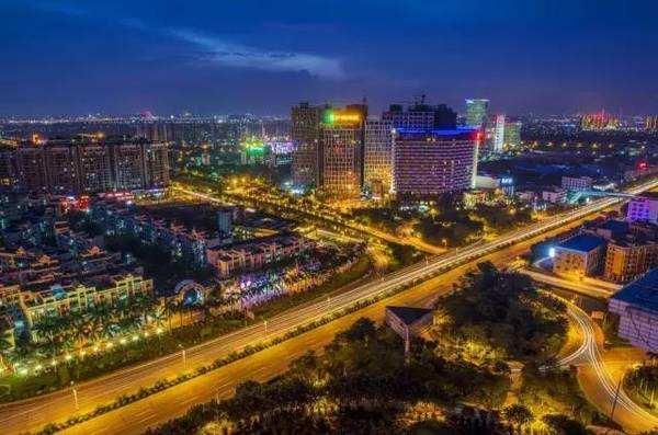 中国经济实力最强的十大镇, 广东江苏各占半壁
