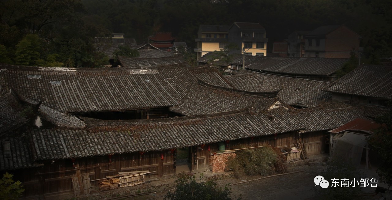 【我们美丽的平阳】春季,去青街听雨