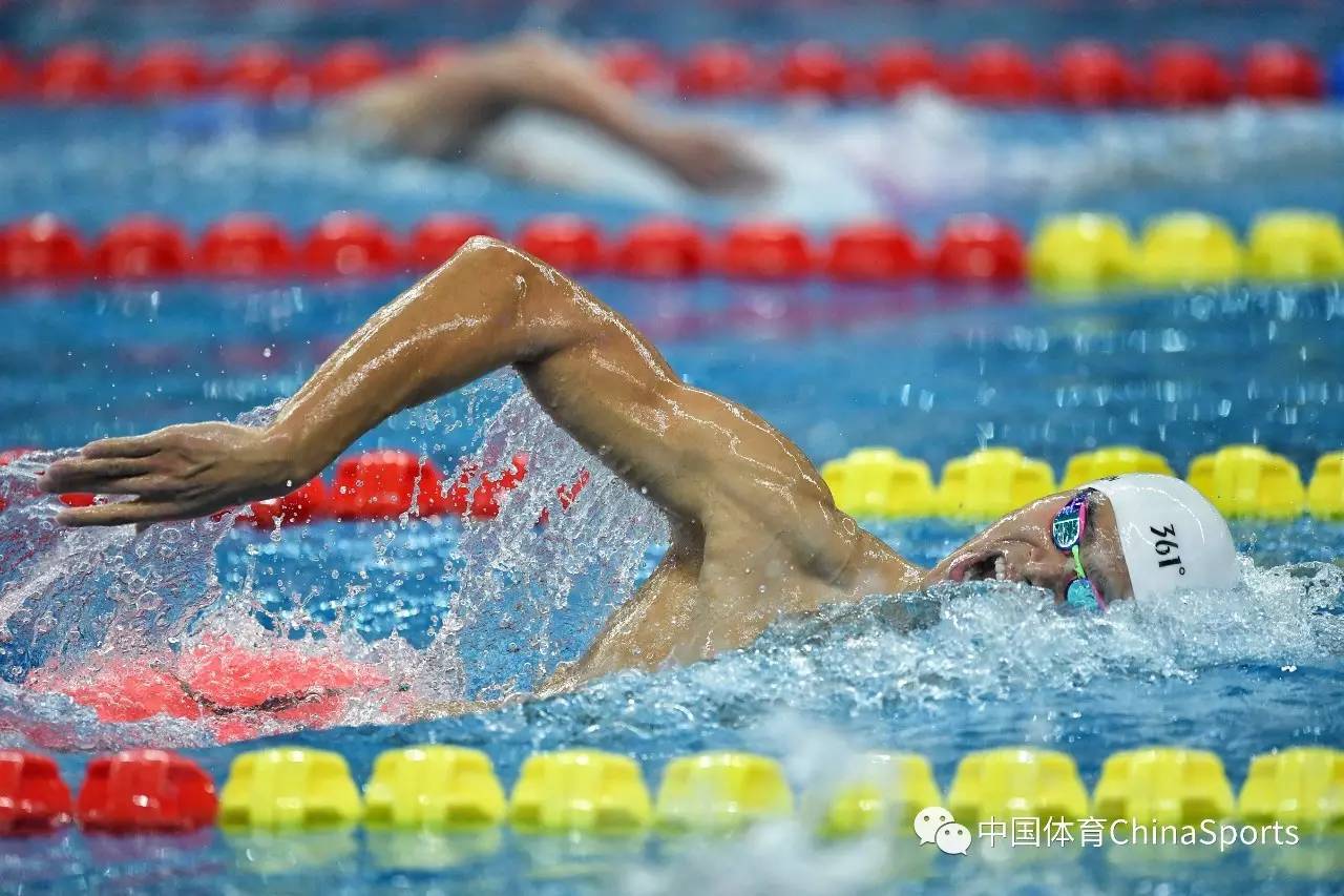 亚运会比赛游泳_美国游泳比赛_50米自由泳比赛游泳法