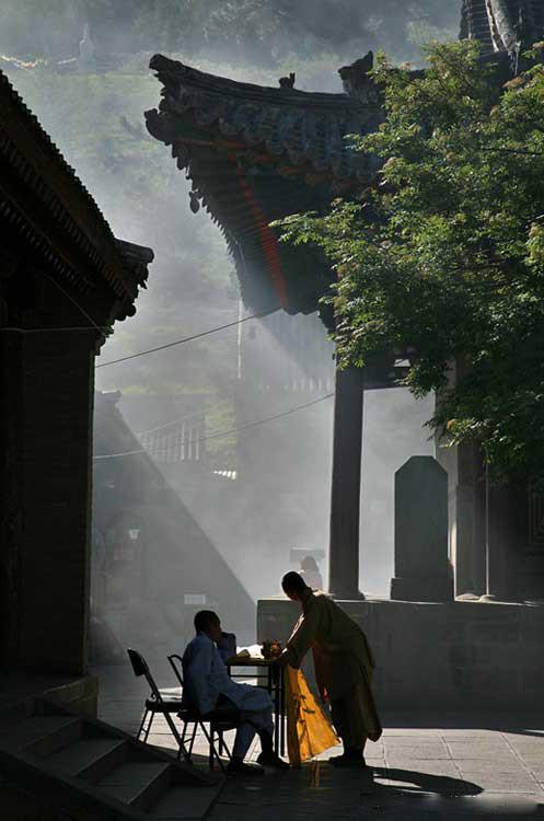 五台山寺院僧人