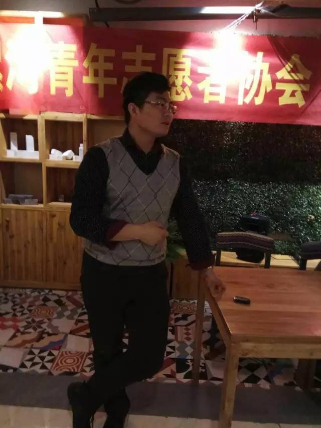 者协会理事,漯河顺风车协会副会长梁广辉漯河市青年志愿者协会常务