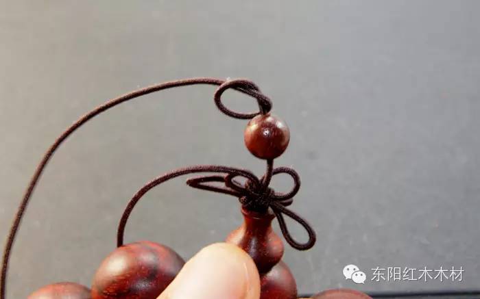 图解,视频:佛珠手串的穿法及中国结,尾结的打法