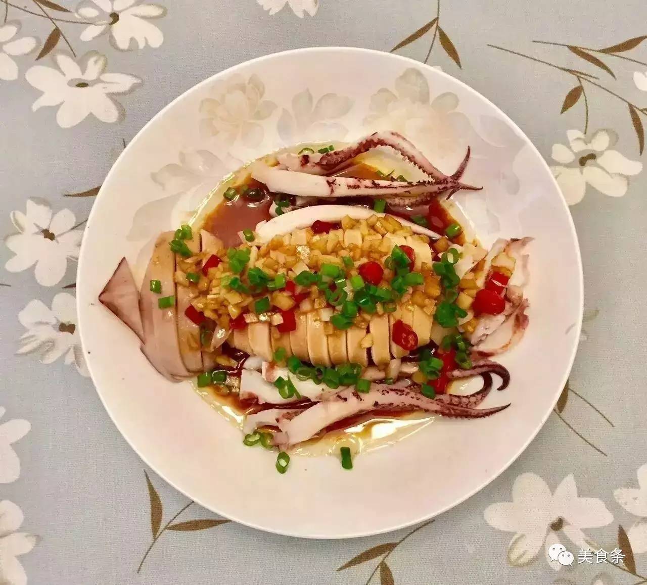 葱油鱿鱼怎么做_葱油鱿鱼的做法_豆果美食