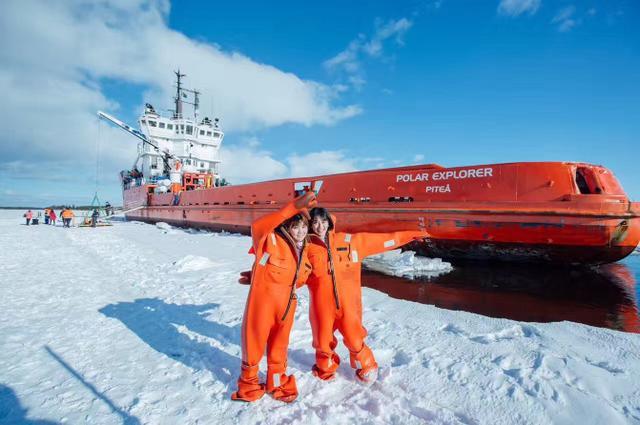 极地探险号破冰船,体验北极海上漂浮