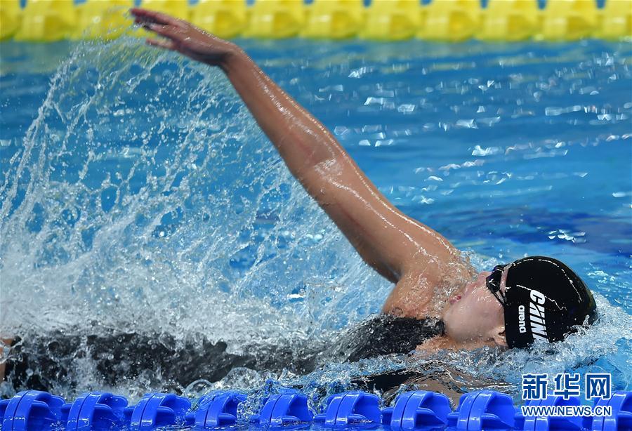 全国游泳冠军赛傅园慧破100米仰泳全国纪录并