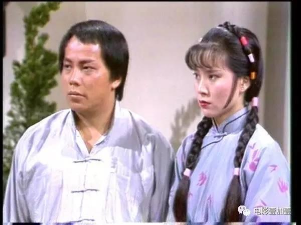 魏秋桦在剧中饰演"王秀芝",又名樱子,她是日本间谍,但是却与陈真有着