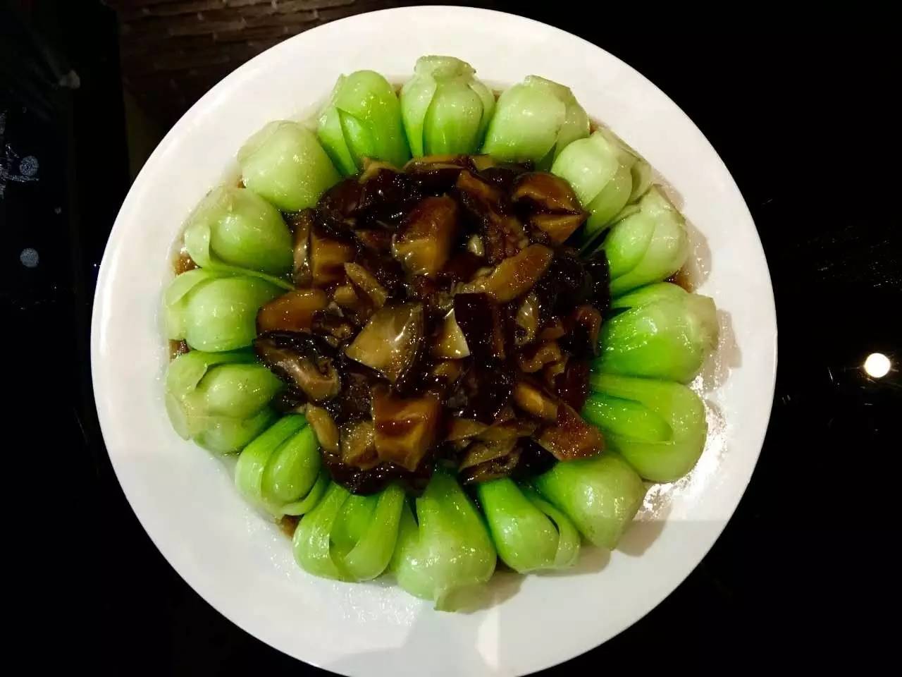 香菇扒油菜