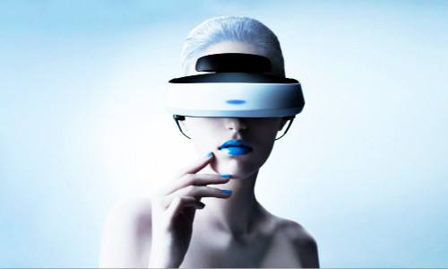 VR体验馆：VR与智能手机的关联