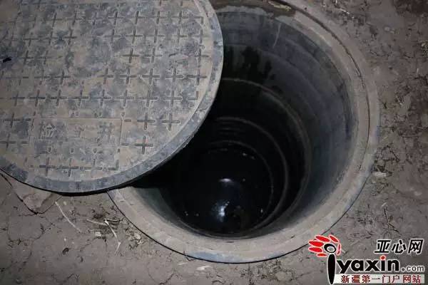 新疆吉木萨尔2岁小孩掉入6米深污水井,林业站站长下井