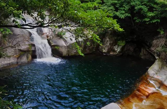 新县九女潭风景区