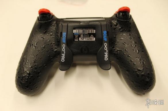 scuf两款全新手柄上手 来看看ps4精英手柄长啥样!