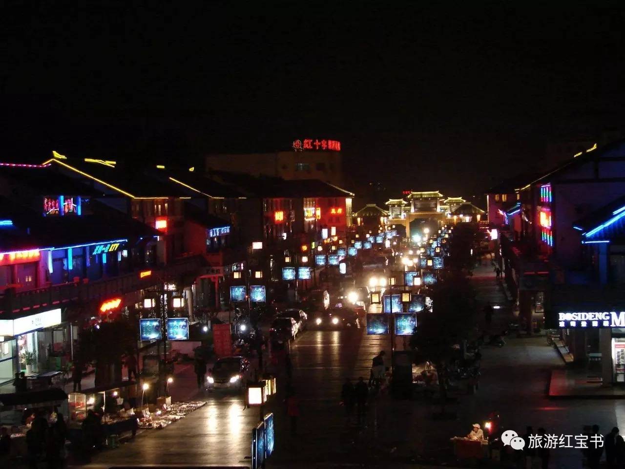 夜游楚街,赏灯火阑珊,流光溢彩的夜景