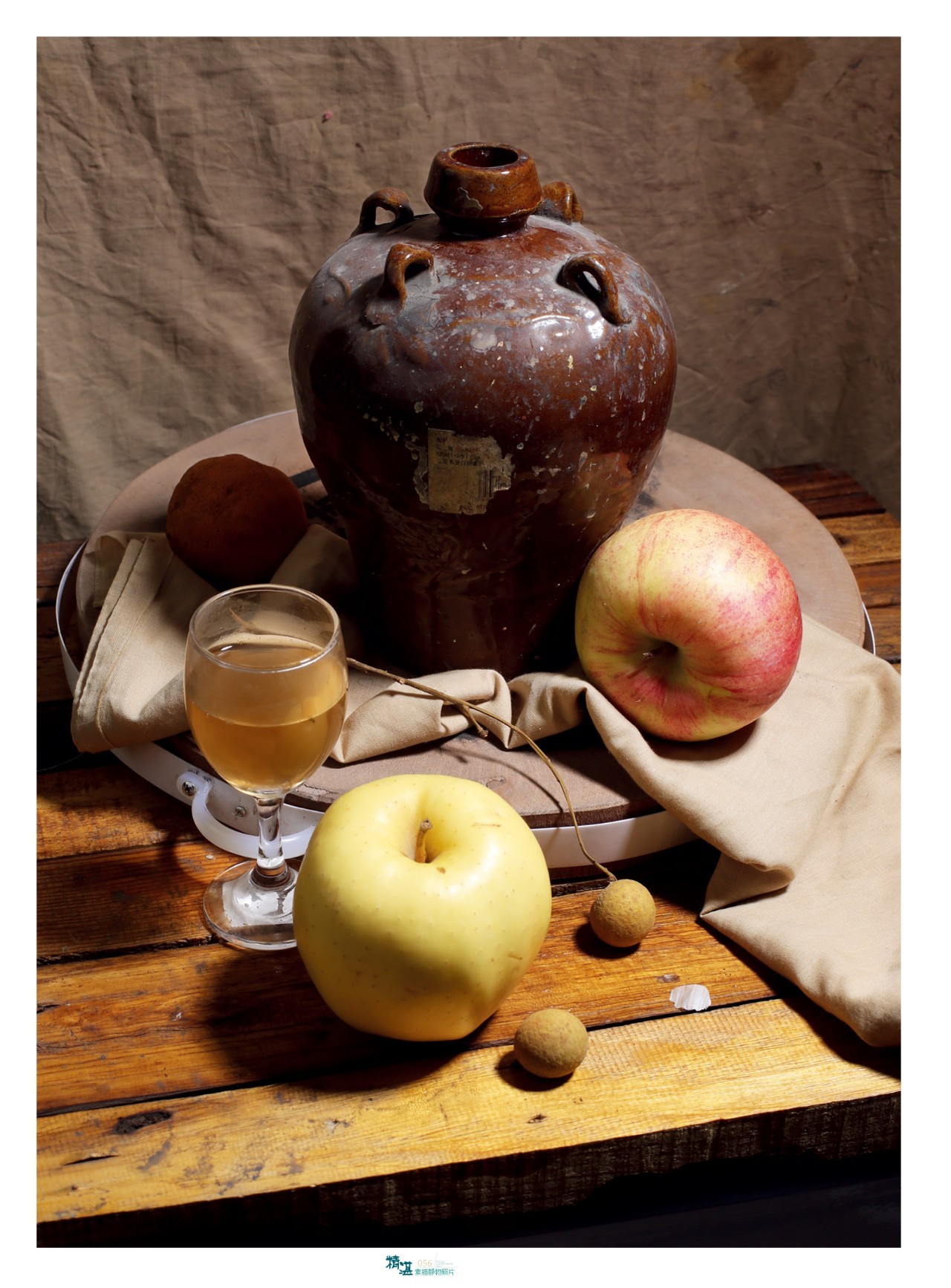 静物素描陶瓷水壶、水果、盘子、油布组合-学习经验分享