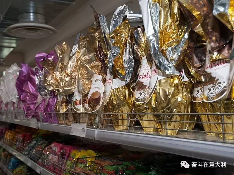 暖心|意大利女子超市偷窃复活节彩蛋 警方买单