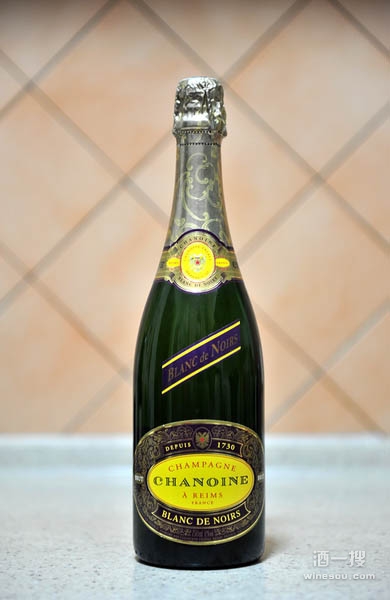 香槟(Champagne)是一种特殊的起泡酒 - 微信公