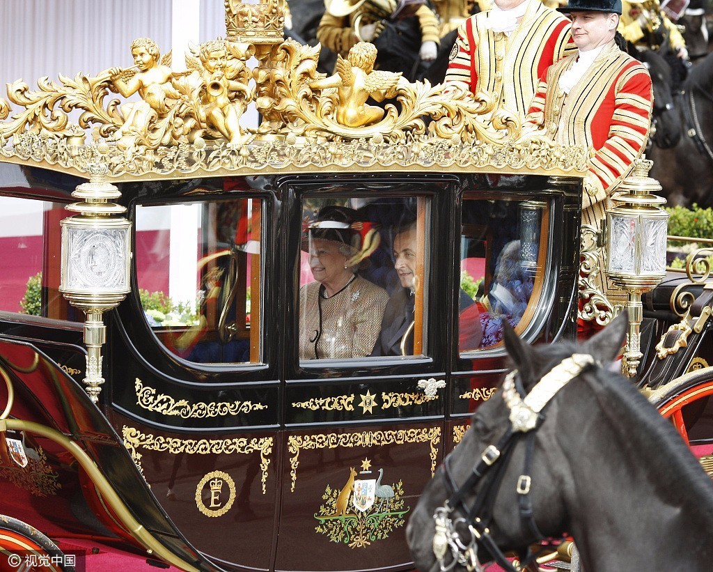 皇家马车魅力大,土豪总统兴趣高 看英国王室尊贵座驾