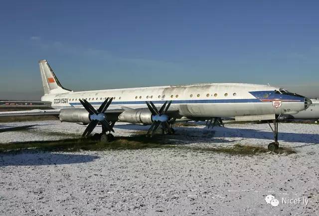 前苏联图-114客机
