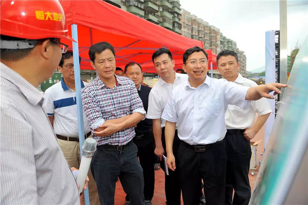 副市长林飞鸣调研高新区(江海区)重点建设项目,要求速度与质量并重!