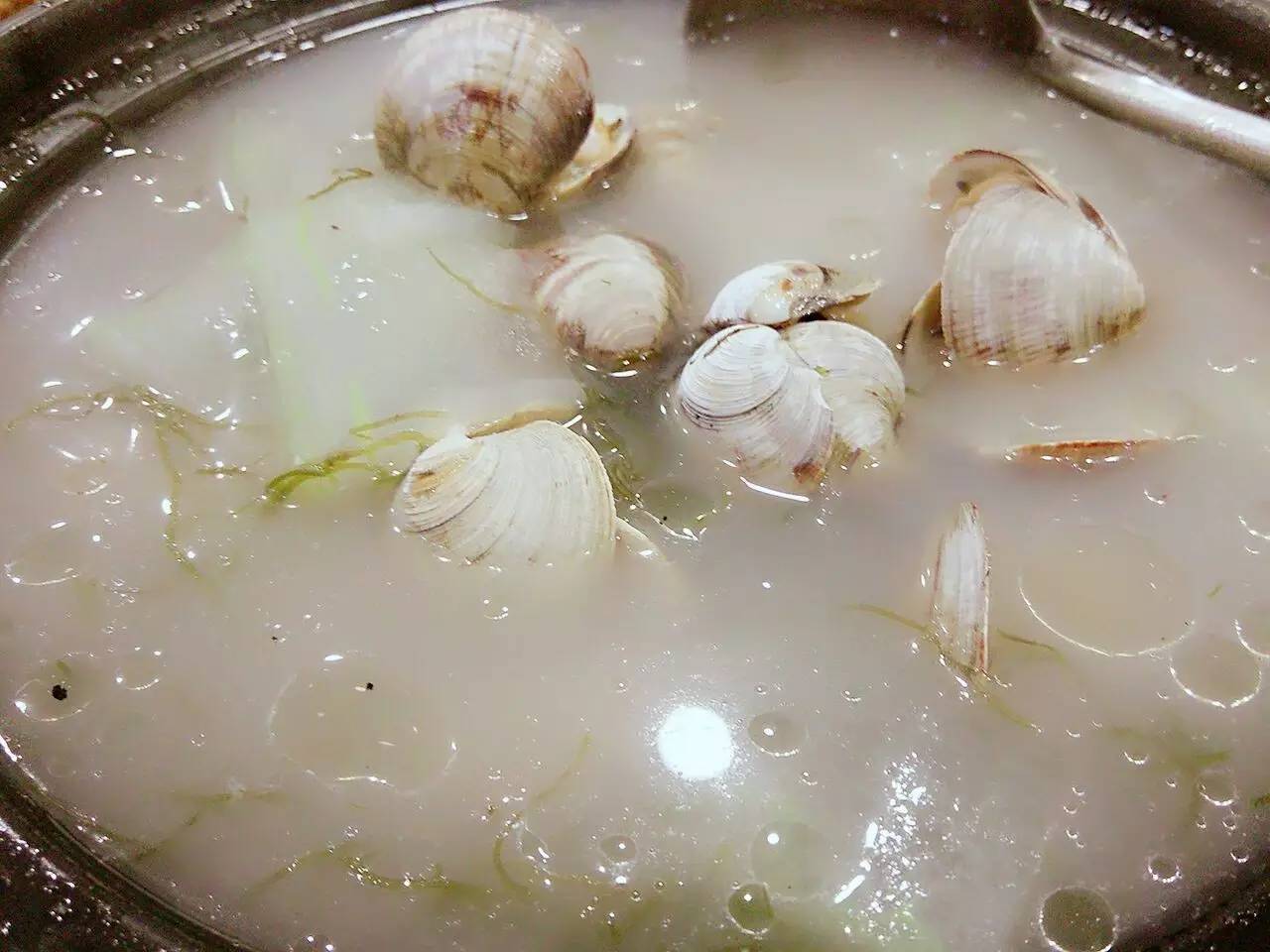这个是 海草贝壳汤